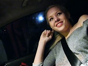 ultra-cute Lola Taylor gets saucy boinking on the back seat